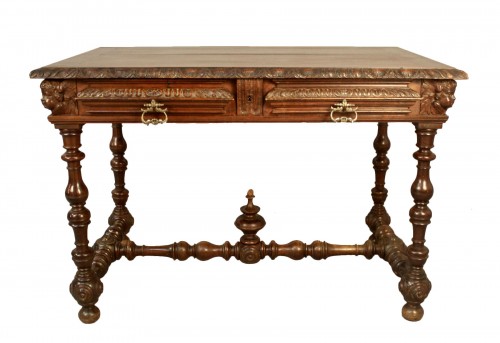 Table à écrire en  noyer à décor de Putti fin 19e