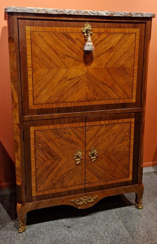 Furniture  - Small &quot;secrétaire de dame&quot; in marquetry stamped by Schlichtig, Paris circa 1770