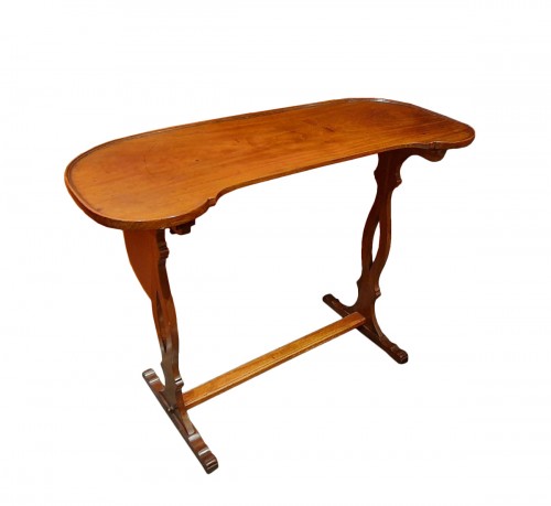 Solid mahogany &quot;rognon&quot; table