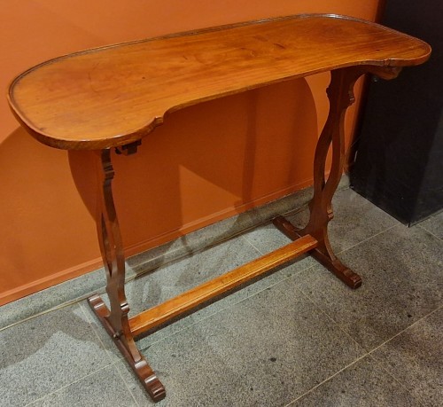 Solid mahogany &quot;rognon&quot; table - 