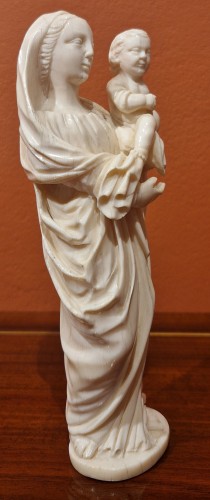 18th century - Statuette of Virgin and Child