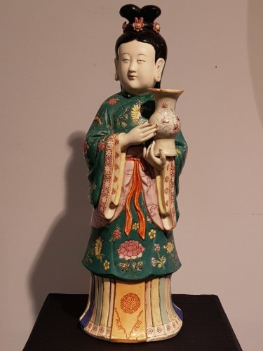 Statue chinoise en porcelaine émaillée fin XIXe siècle - 