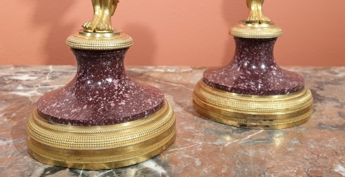Pair of candlesticks in gilt bronze and porphyry - 