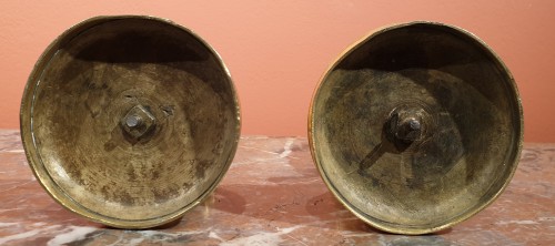 XIXe siècle - Paire de bougeoirs en bronze doré et porphyre