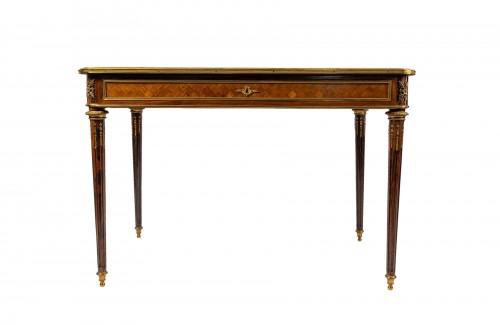 Bureau fin 19e