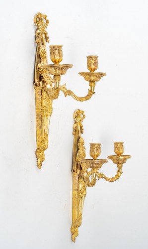 A Louis XVI Pair Wall - Lights - 