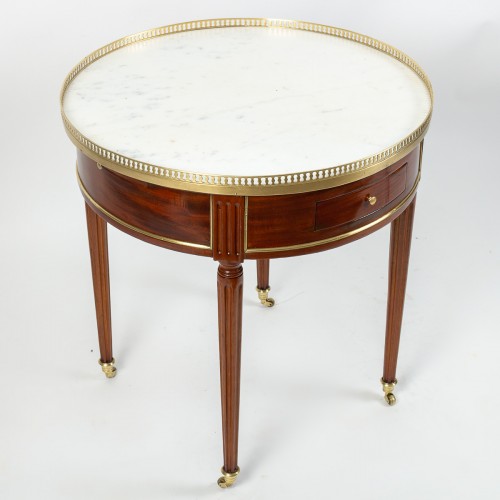 XVIIIe siècle - Table bouillotte d'époque Louis XVI