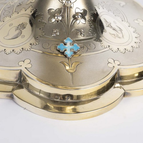 19th century - 19th century Chalice and paten in vermeil