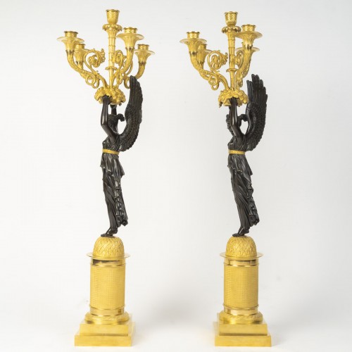 Grande paire de candélabre en bronze doré et patiné, d'époque Empire - Luminaires Style Empire