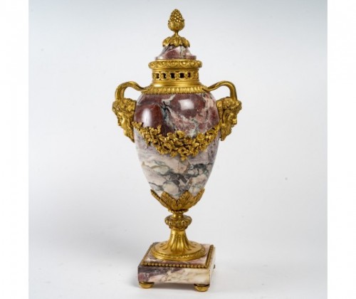 19th century - Pair Of Napoleon III Marble And Gilded Bronze Cassolettes
