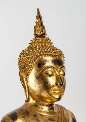 A gilt lacquered bronze Buddha - 