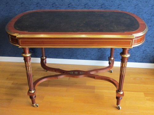 A Napoleon III period guéridon, Inventory stumps of Mobilier National - Furniture Style Napoléon III