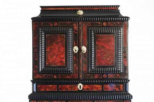 Furniture  - A 17th century Flemish cabinet