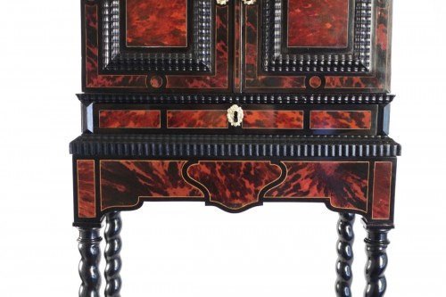 A 17th century Flemish cabinet - 