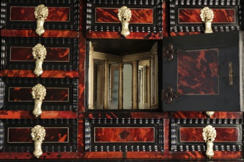 A 17th century Flemish cabinet - 