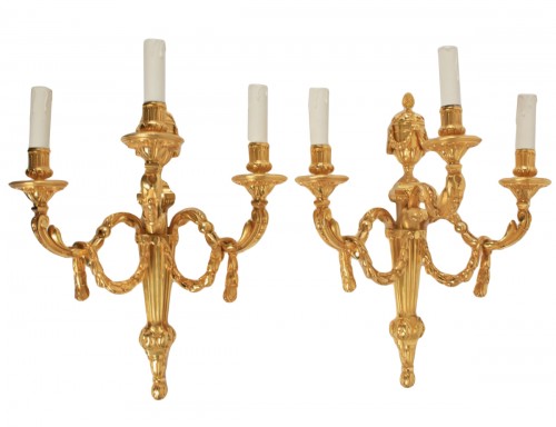 Paire d'appliques en bronze doré