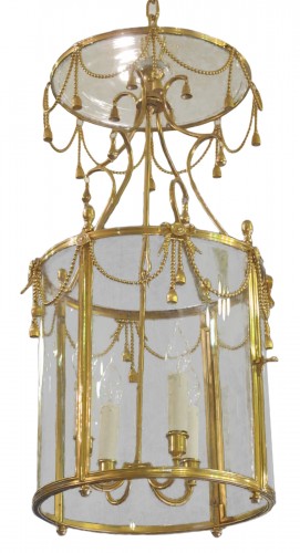 A Louis XVI style lanterne.