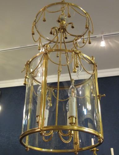 A Louis XVI style lanterne. - 
