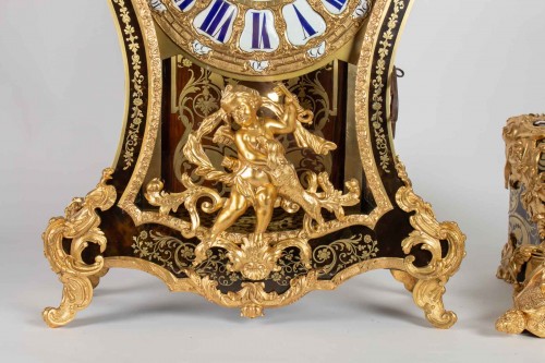 A Louis XVbracket clock - Louis XV