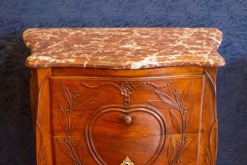 Commode provençale d'époque Louis XV - Mobilier Style Louis XV