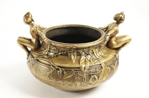 Alexandre Clerget (1856 - 1931) - A Decorative cup - Decorative Objects Style Art nouveau