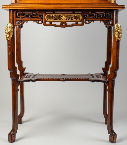 A Vitrine-cabinet-on-stand attributed to Gabriel Viardot - Furniture Style 