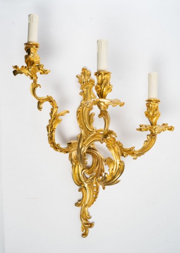 A Pair of wall lights in Louis XV style. - 