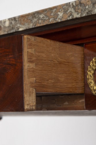 A 1st Empire period (1804 - 1815) console table. - Empire