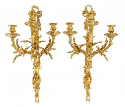 A Pair of wall-lights in Louis XVI style - Henry Dasson 1881