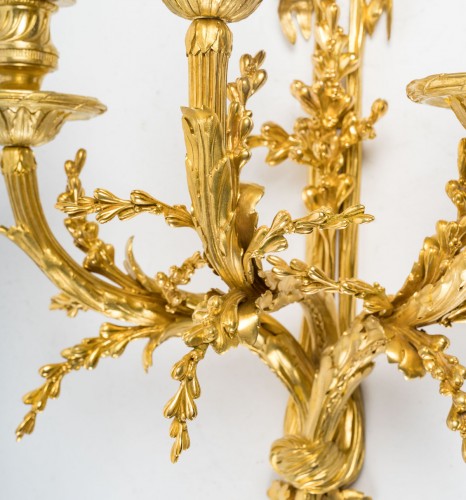 Luminaires Appliques - Paire d'appliques en bronze doré - Henry Dasson 1881