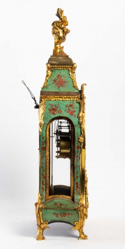 18th century - A Louis XV bracket clock signed &quot;Claude Goret A Amiens&quot;.