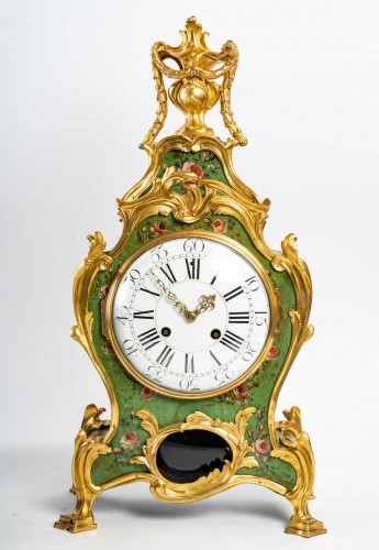Horlogerie Cartel - Cartel avec sa console en vernis Martin du XVIIIe siècle