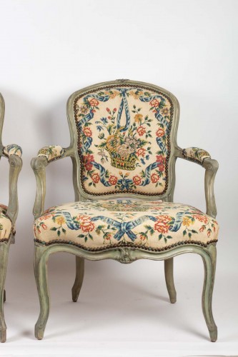 Paire de fauteuils cabriolets d'époque Louis XV - Sièges Style Louis XV