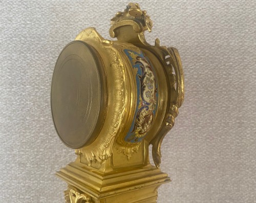 Napoléon III - Cartel de table en bronze doré et émail cloisonné attribué à  Louis-Constant SEVIN