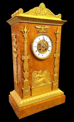  - Garniture en Loupe d'orme et Cristal signée « PLANCHON à Paris »