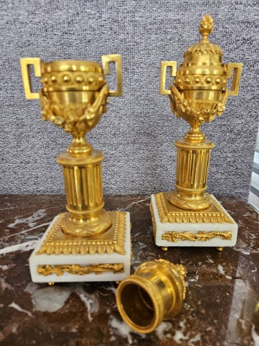Objet de décoration Cassolettes, coupe et vase - Paire de cassolettes à transformation