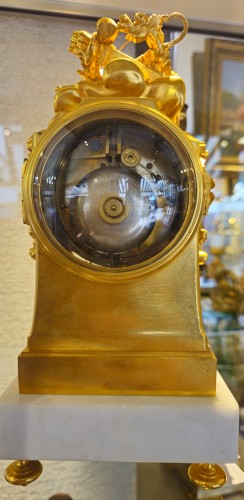 Charmante petite Pendule dLouis XVI – Mouvement signé Le Faucheur (1808–1830) - Hirsch Antiquités