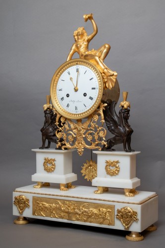 Antiquités - Importante pendule Empire "À la Bacchante" signée BAILLY