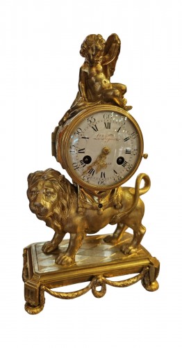 Pendule au lion d'époque Louis XVI