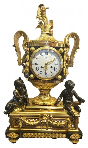 Importante pendule en bronze signée Raingo Frères  et Picard, modèle d'Osmond