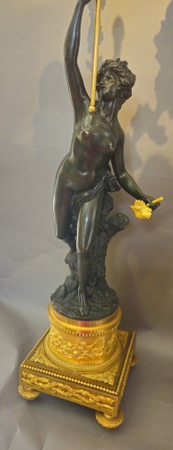Paire de grands candélabres aux bacchantes, bronze patiné et doré au mercure - Luminaires Style Napoléon III