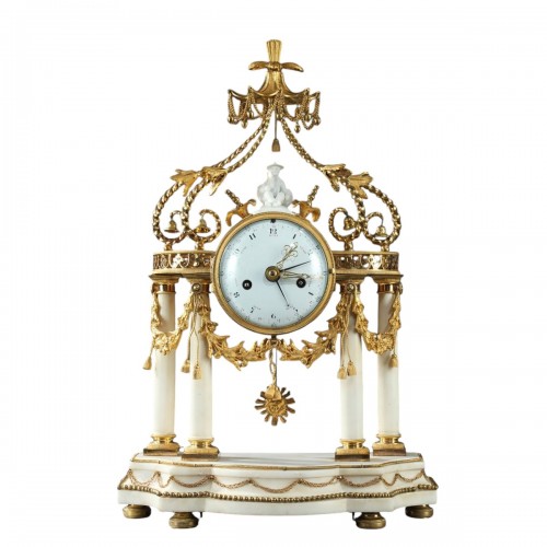 Pendule à complications Louis XVI "pagode au chinois"