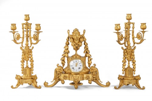 Garniture en bronze doré au mercure maté et bruni
