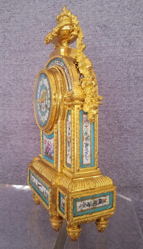 19th century - Large pendulum clock in bronze and enameled porcelain plates