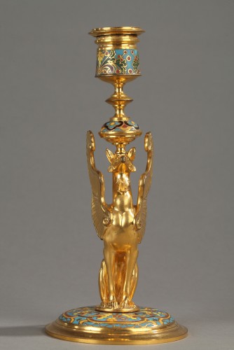 XIXe siècle - Bougeoirs aux griffons ailés F.Barbedienne en cloisonné et bronze doré