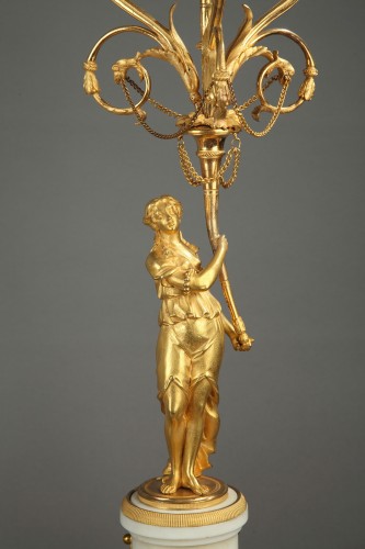 Luminaires Bougeoirs et Chandeliers - Paire de candélabres Louis XVI en bronze doré