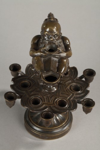 Lampe à huile en bronze painé - Hirsch Antiquités