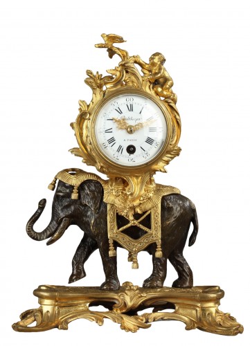 Pendule à l'éléphant