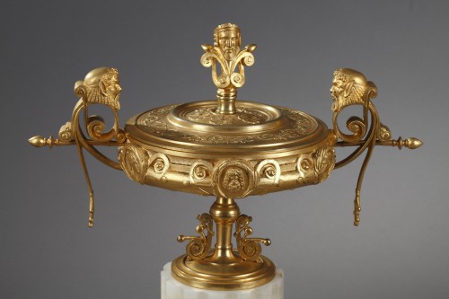 Paire de cassolettes couvertes, bronze doré et onyx - Objet de décoration Style 