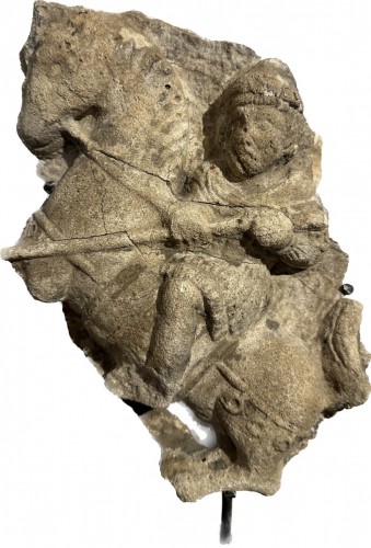 XIe au XVe siècle - Relief avec saint Georges, France XVe siècle